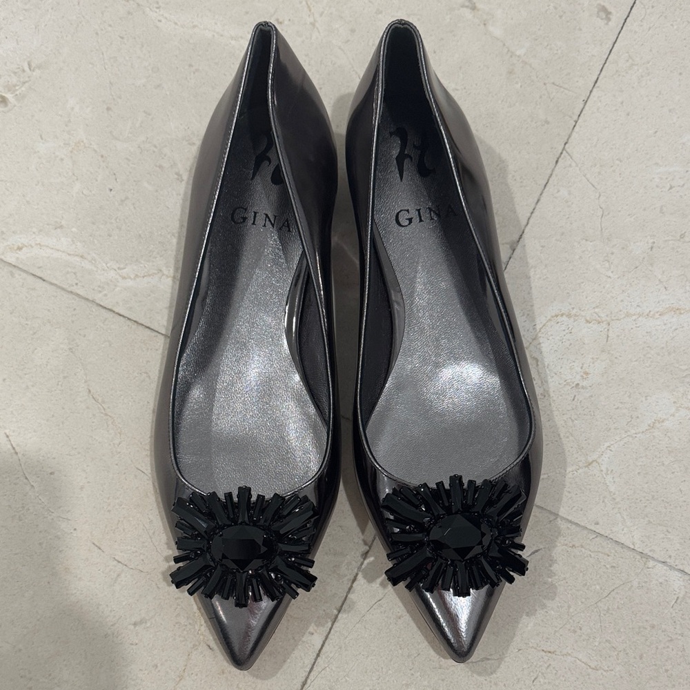 Gina Black Embellished Women's Loafers